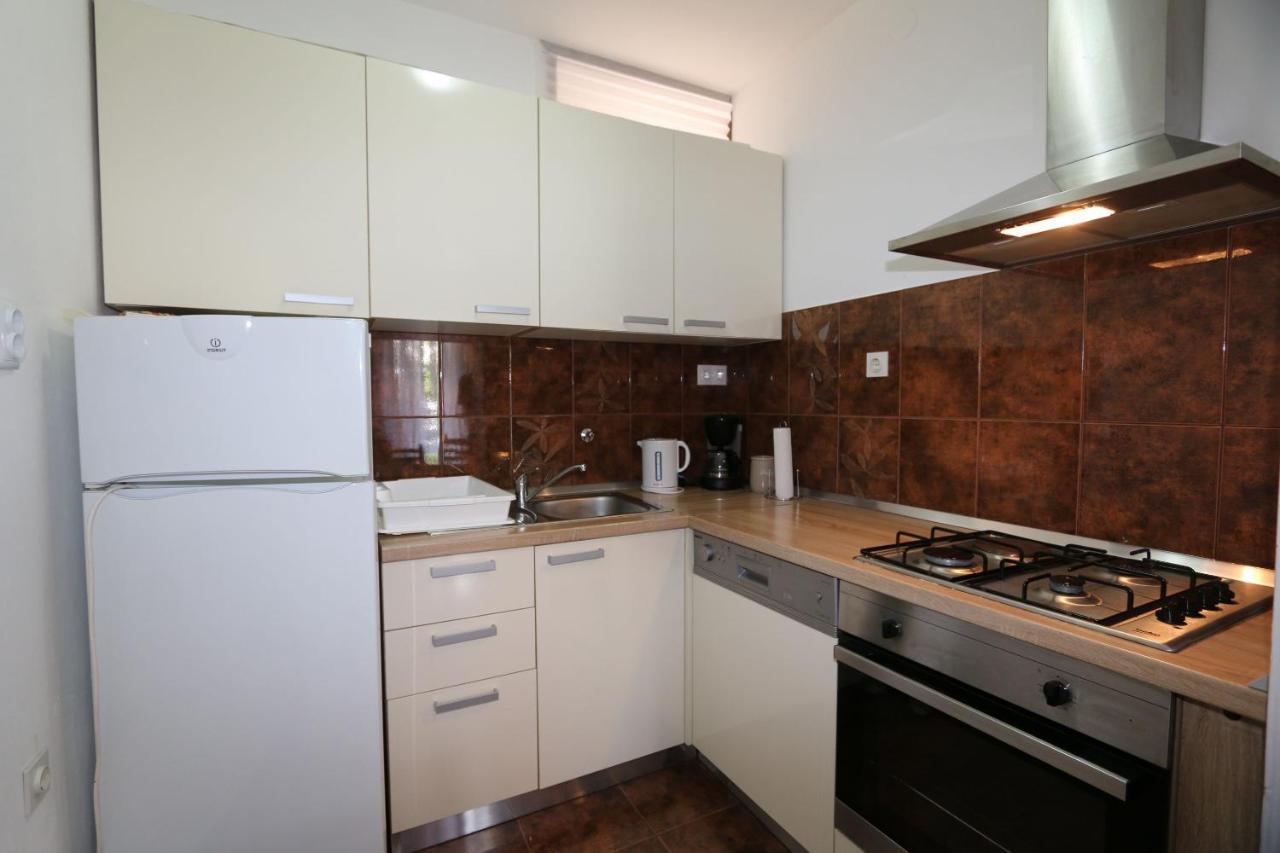 Apartments Grskovic G. Setaliste Šilo Exterior foto